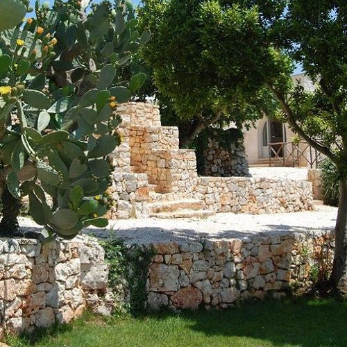 Muro a secco in pietra naturale